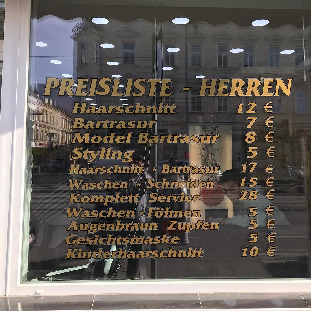 Blick in den Salon
